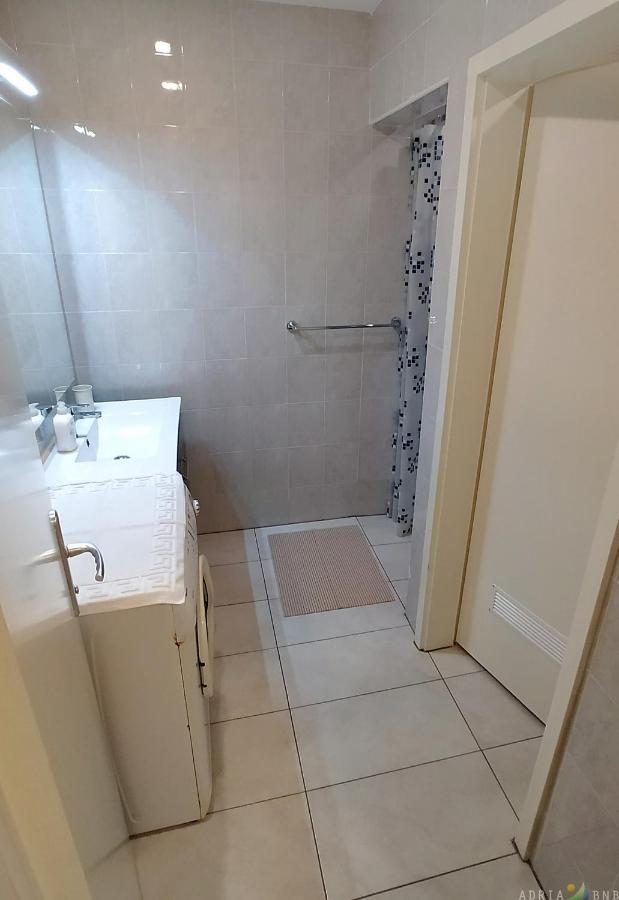 Spacious Izola Apartment Sl Ngoại thất bức ảnh