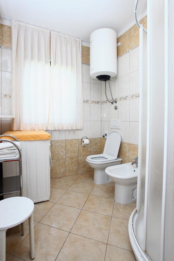 Spacious Izola Apartment Sl Ngoại thất bức ảnh